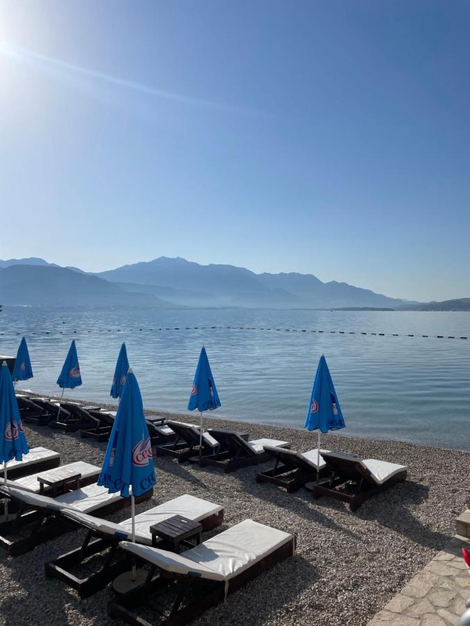 Hotel Azzurro Herceg Novi Exterior photo